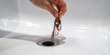 Lavabo giderindeki kötü kokuları anında yok eden doğal çözümler paylaşıldı
